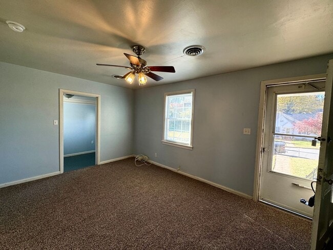 Photo - Lovely Home in Fort Hill Area