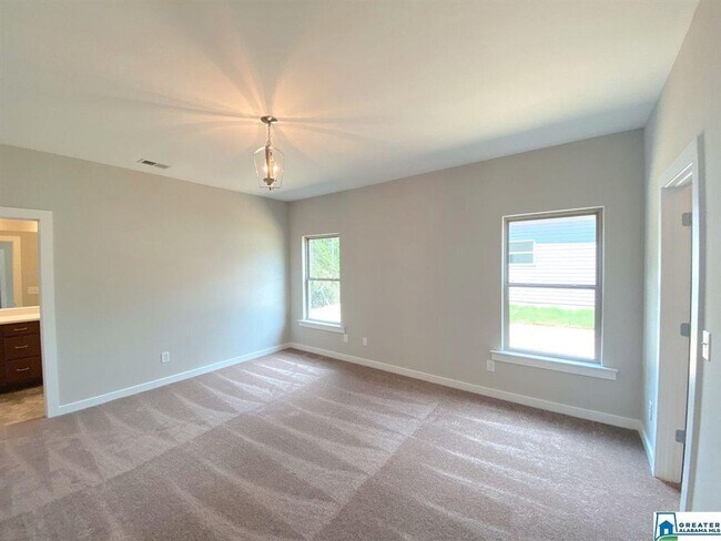Foto del edificio - Wonderful One Level 3 bedroom/2 bathroom n...