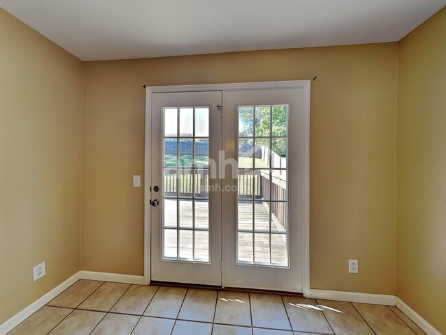 Building Photo - 6544 Broken Bow Dr