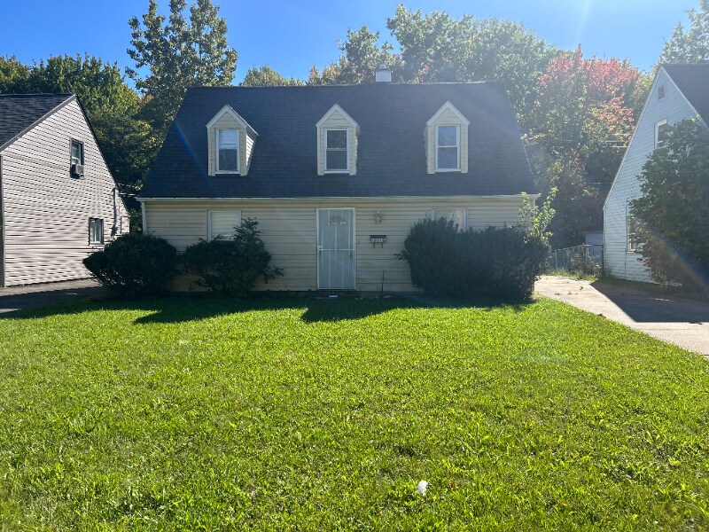 Primary Photo - 19316 Meadowlark Ln