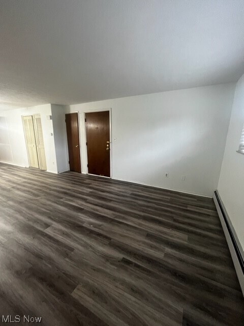 Foto del edificio - 369 Shields Rd