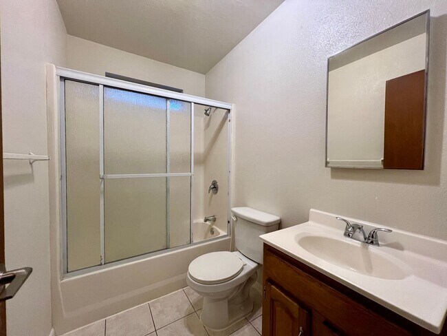 Foto del edificio - B STREET #B