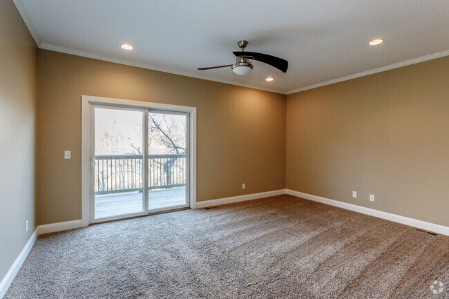 2HAB, 2,5BA - Parker - Jamestown Villas