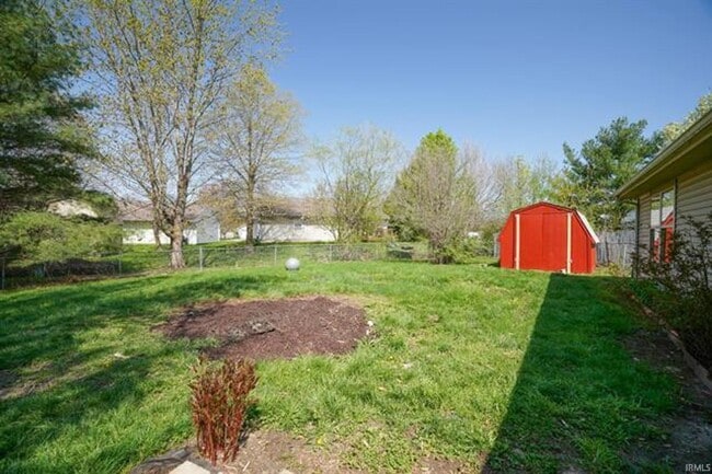 Building Photo - 4320 Roundtable Ct