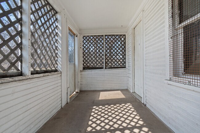Foto del edificio - 499 Scheck St