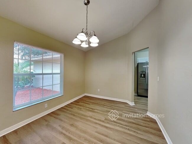 Building Photo - 122 Oak Leigh Ct