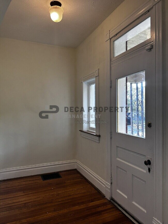 Building Photo - 4643 Tennessee Ave