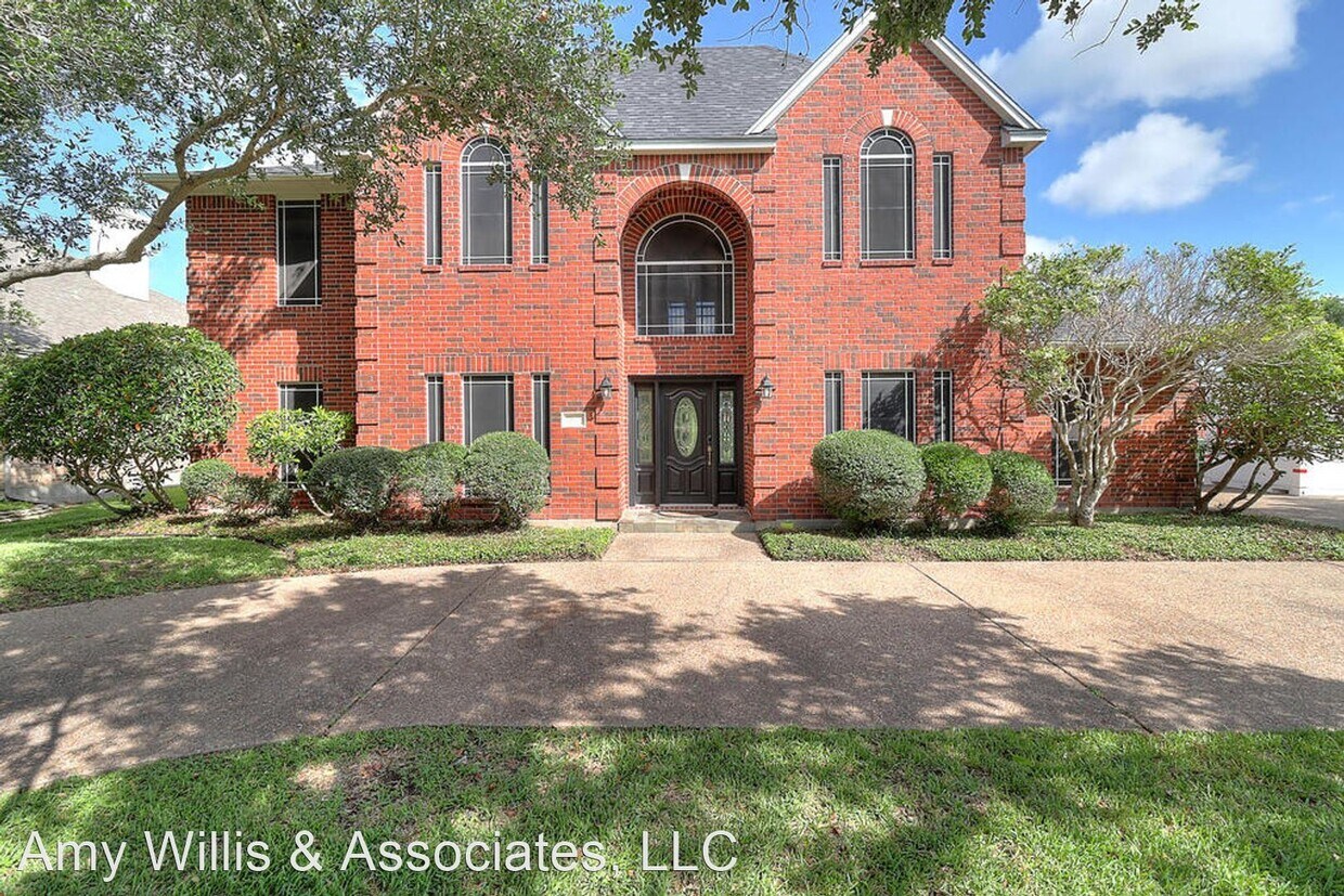 Foto principal - 4 br, 4 bath House - 7801 Lovain Dr