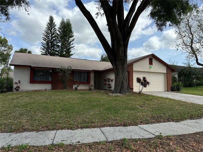 Building Photo - 7939 Glen Abbey Cir