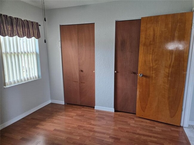 Building Photo - 4870 SW 147 Loop