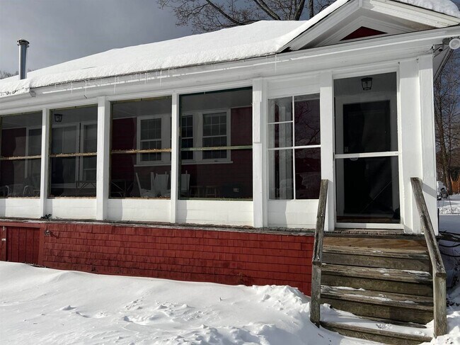 Building Photo - 1316 US-302