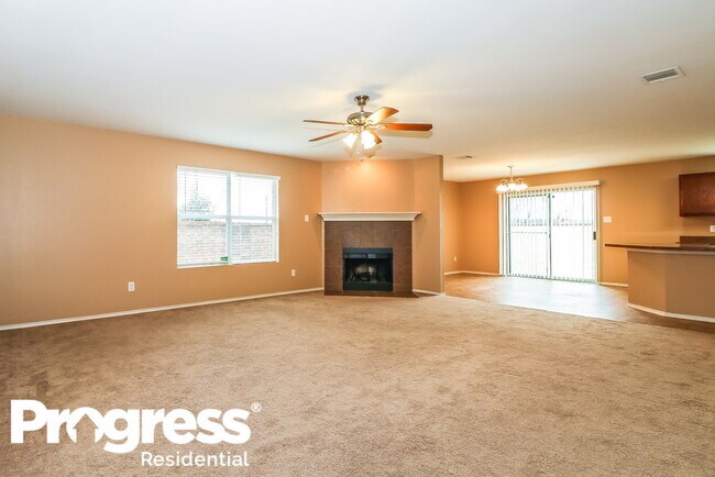 Foto del edificio - 10001 Chrysalis Dr