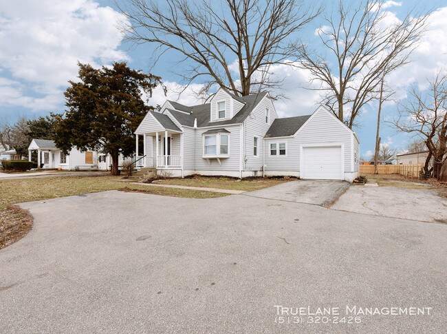 Foto del edificio - 559 Clough Pike