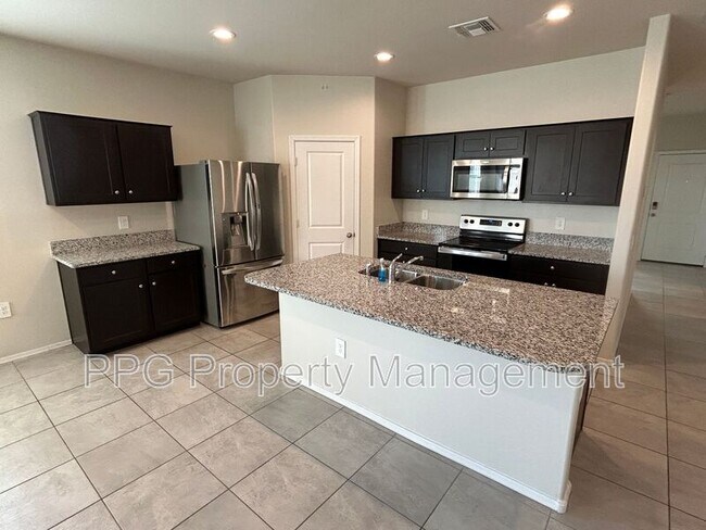 Foto del edificio - 24336 W Illini St