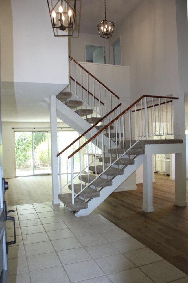 Building Photo - 8409 Joan Ln