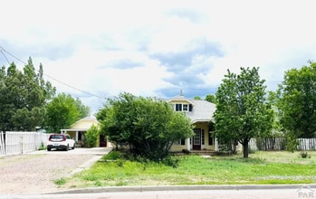 Building Photo - 2632 Pear St