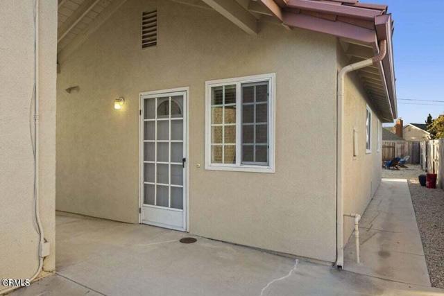 Foto principal - 3115 Dwight Ave