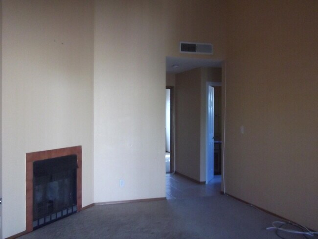 Building Photo - 11313 Lake Nemi Dr