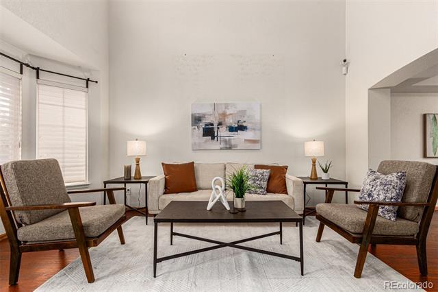 Foto del edificio - 13865 Elm St