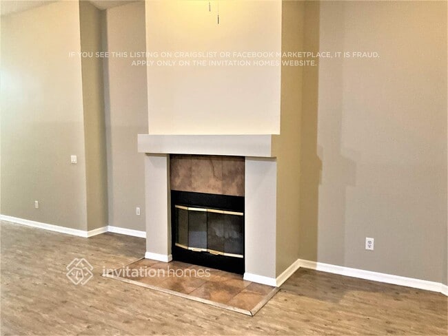 Building Photo - 3620 Seminole Dr