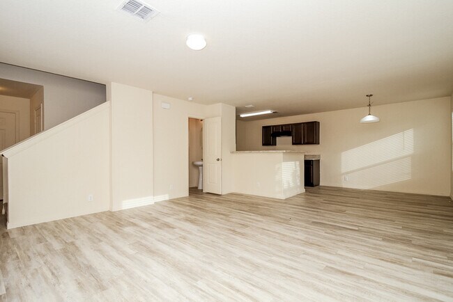 Building Photo - Tesoro Hills - 8214 Tesoro Hills, San Anto...