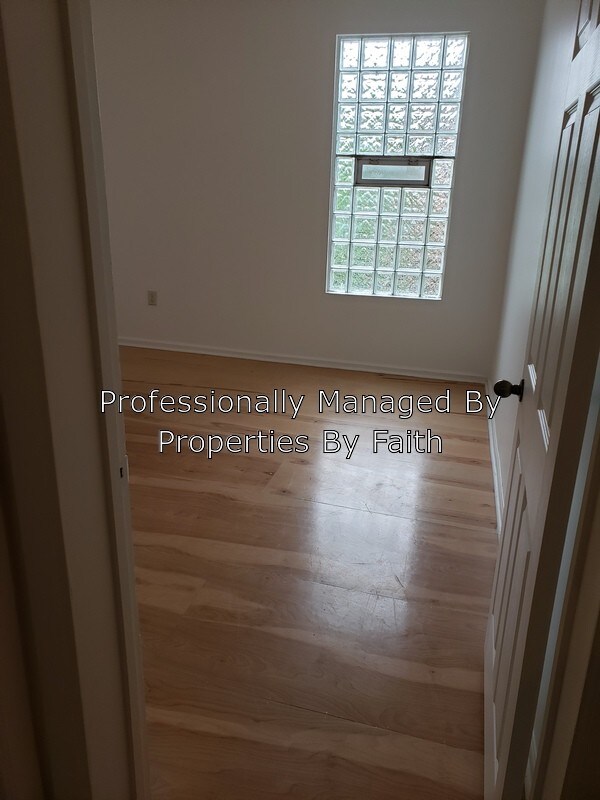 Foto del edificio - 6921 S Dorchester Ave