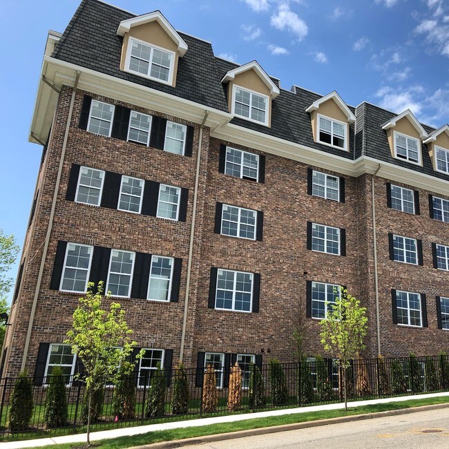 Edificio - Hilltop Apartments of Totowa