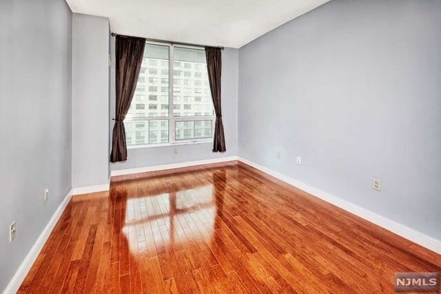 Building Photo - 20 Newport Pkwy
