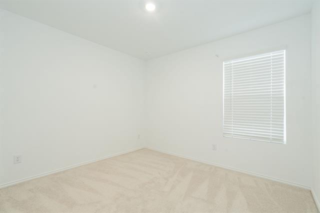 Foto del edificio - 3505 Flicker Ln