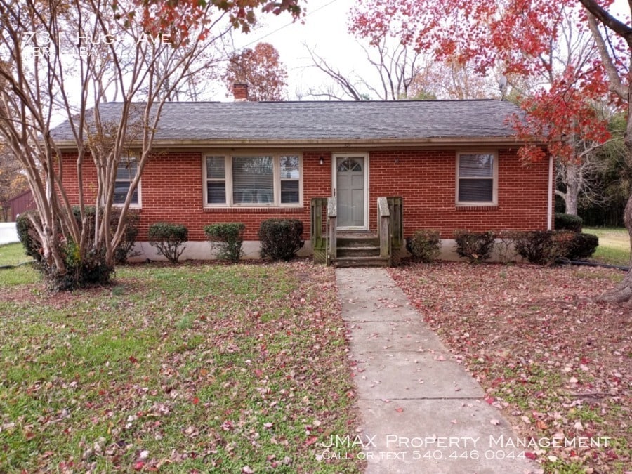 Primary Photo - 731 Hugh Ave