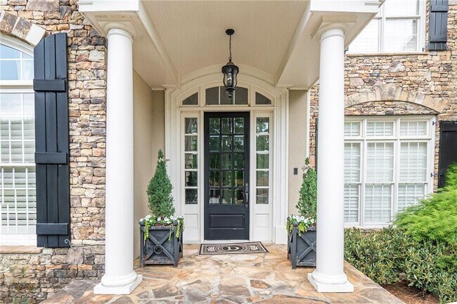 Building Photo - 105 Dunwoody Creek Ct