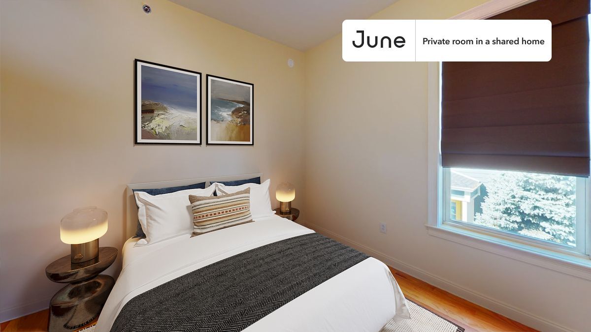 Private bedroom in 3 bed/1.5 bath Home - Private bedroom in 3 bed/1.5 bath Home