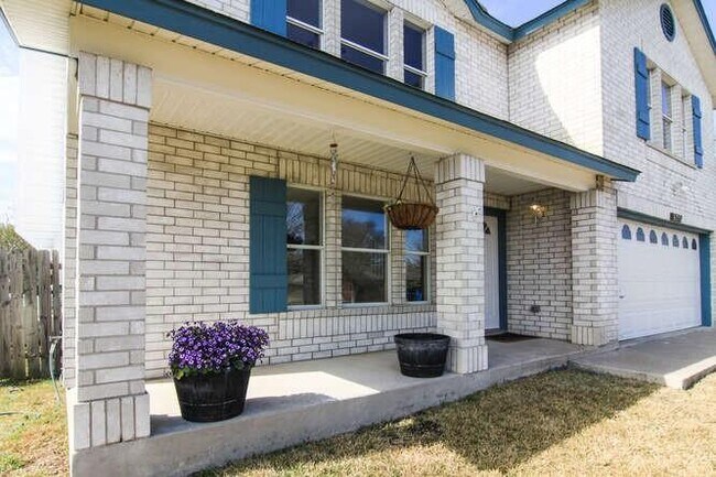 Foto del edificio - 12912 Latchwood Ln