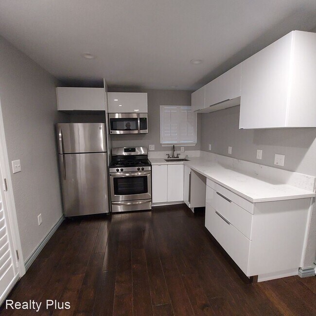 Building Photo - 2 br, 2 bath House - 4106 21st St.