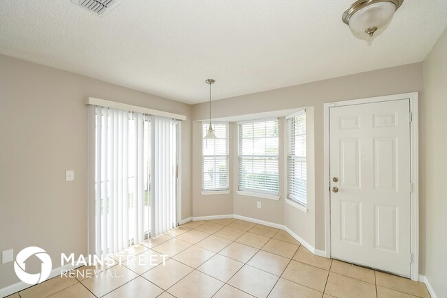 Building Photo - 5118 Somerton Ct