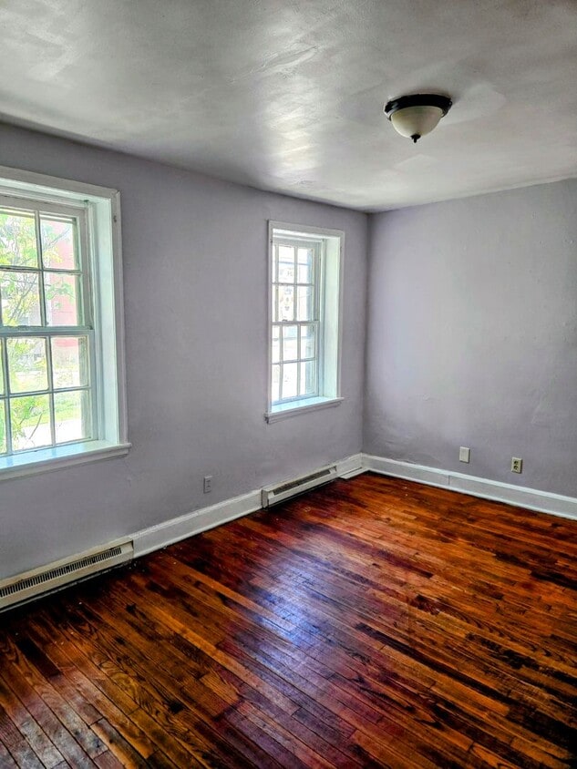 Foto principal - 42 N Eighth St