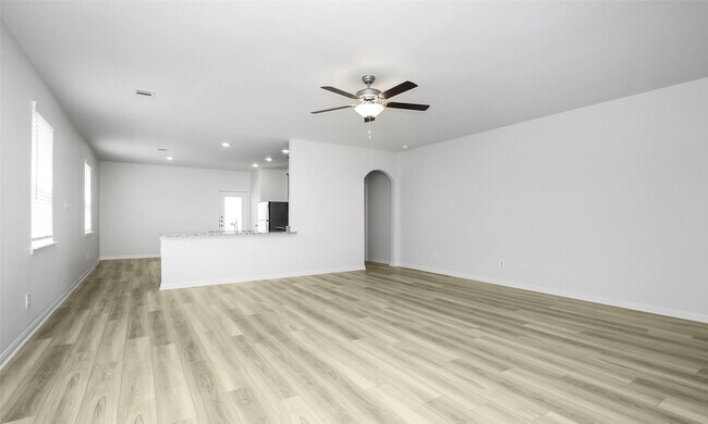 Building Photo - 460 Lone Rider Dr