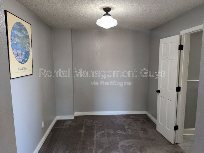 Building Photo - 1163 7th St W