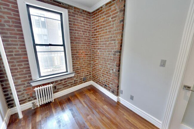 Foto del edificio - 416 East 13th Street