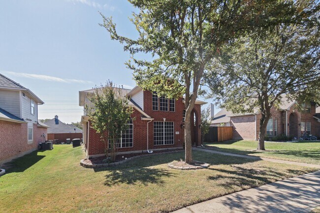 Building Photo - 3324 Mosswood Dr