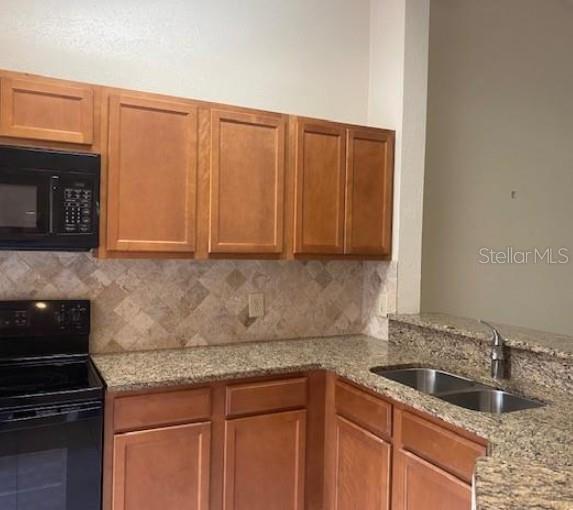 Building Photo - 7807 Sugar Brook Ct