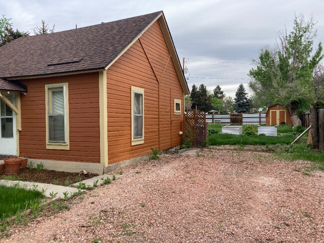 Foto del edificio - 543 E 11th St