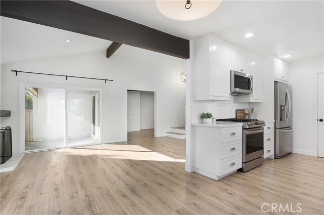 Foto del edificio - 624 Clover Ct