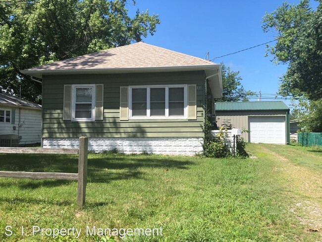 Foto del edificio - 2 br, 1 bath House - 835 S. Jefferson Ave.