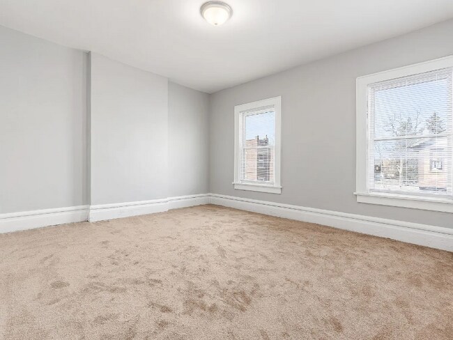 Foto del edificio - 1095 Stanley Ave