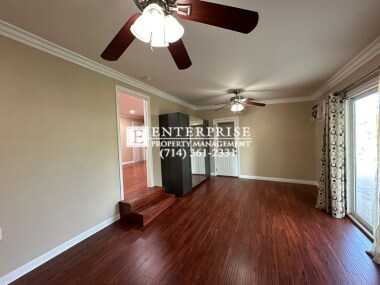 Foto del edificio - Charming 2-Bedroom Home with Bonus Room (3...