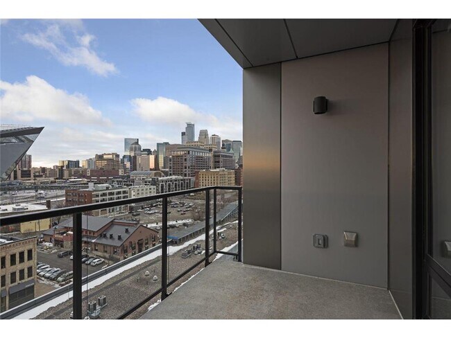 Foto del edificio - 212 10th Ave S