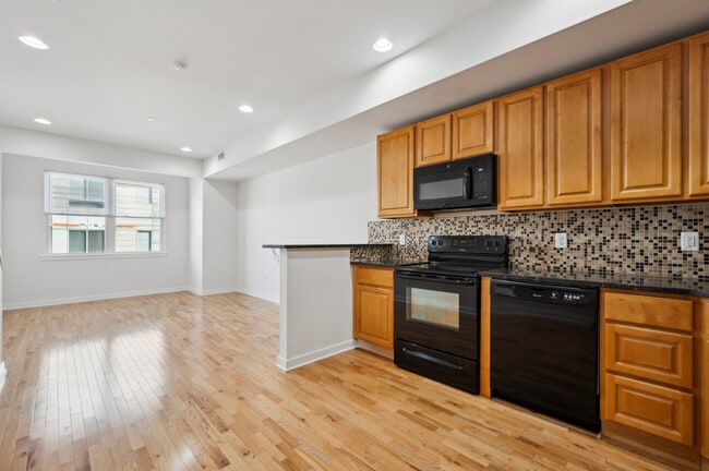 Kitchen & Living Room - 2638 Federal St (Philadelphia, PA) Apartments