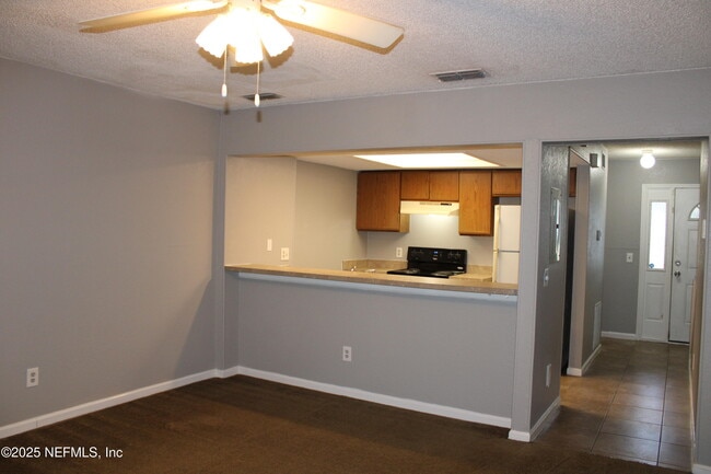 Foto del edificio - 791 Assisi Ln