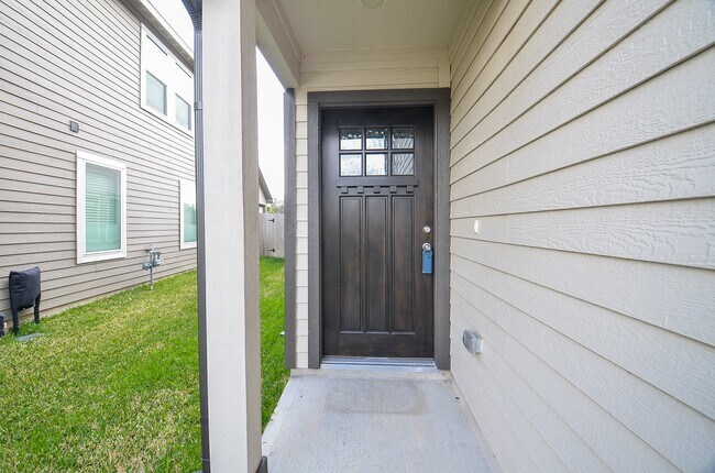 Foto del edificio - 18831 Glenwood Chase Ct